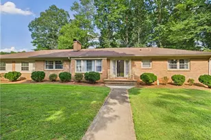 3196 Forest Dr, Randleman, NC 27317 - Photo 1