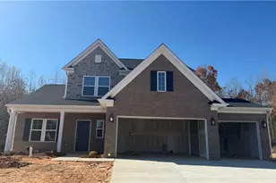 129 Starhaven Ct, Advance, NC 27006 - Photo 1