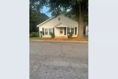 910 Dixie Street, Lexington, NC 27292 - Photo 1