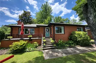 601 Quaker Ln, High Point, NC 27262 - Photo 1