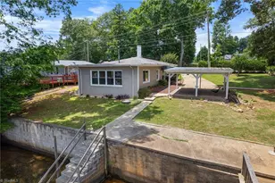 440 Lakeshore Dr, Lexington, NC 27292 - Photo 1