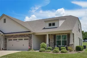 3523 Sainsbury Ln, Greensboro, NC 27409 - Photo 1