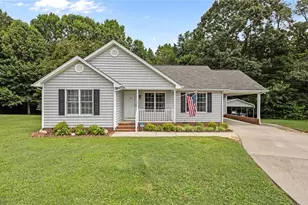 14 Lea Ln, Mebane, NC 27302 - Photo 1