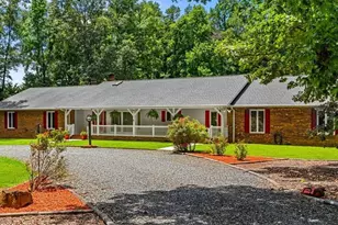 5052 Foxburrow Rd, Greensboro, NC 27406 - Photo 1