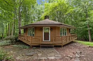 970 Stonecrest Ct, Asheboro, NC 27205 - Photo 1