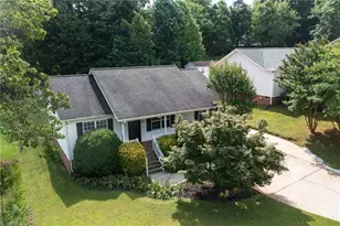 12 Cedar Branch Dr, Thomasville, NC 27360 - Photo 1