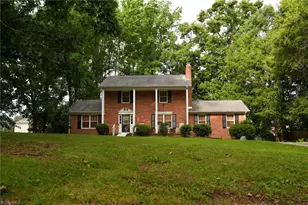 19 Edinborough Ct, Greensboro, NC 27406 - Photo 1