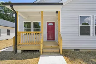 711 Ross St, Burlington, NC 27217 - Photo 1