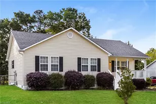 108 Hidden Hills Dr, Thomasville, NC 27360 - Photo 1