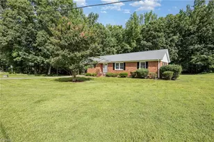 5045 Blakeshire Rd, Greensboro, NC 27406 - Photo 1