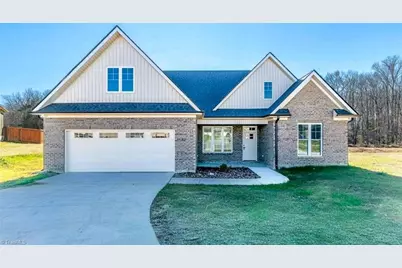 112 Emerald Court, Trinity, NC 27370 - Photo 1