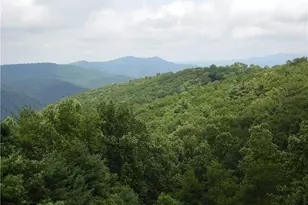 40 Club Villa Dr, Roaring Gap, NC 28627 - Photo 1