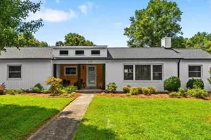 420 E Swannanoa Ave, Liberty, NC 27298 - Photo 1