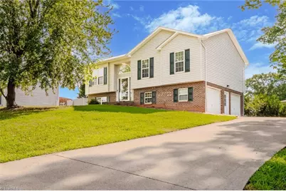 113 Lynne Avenue, King, NC 27021 - Photo 1