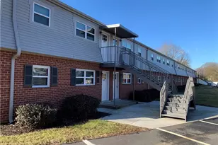 221 Mayberry Ave, Mount Airy, NC 27030 - Photo 1