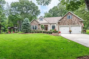 136 Fawn Ln, Roaring Gap, NC 28668 - Photo 1