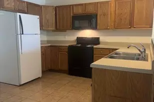 916 Avon Ave, Burlington, NC 27215 - Photo 1