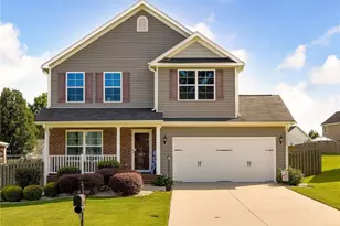 321 Carter Ridge Dr, Reidsville, NC 27320 - Photo 1