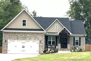 2702 Ashcroft Dr, Reidsville, NC 27320 - Photo 1