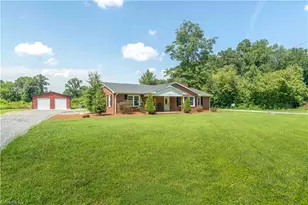 2670 Brook Cove Rd, Walnut Cove, NC 27052 - Photo 1