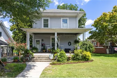 319 Maple Avenue, Reidsville, NC 27320 - Photo 1