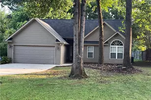 509 W Minneola St, Gibsonville, NC 27249 - Photo 1