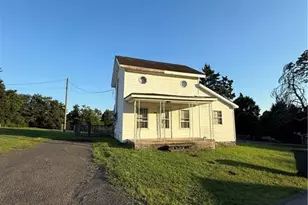 665 Vinson St, Eden, NC 27288 - Photo 1