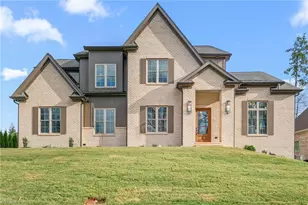 1150 Lochshire Dr, Burlington, NC 27215 - Photo 1