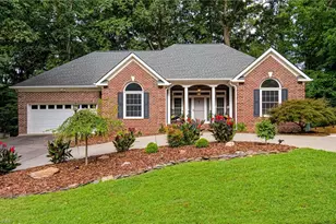 2674 Amesbury Rd, Winston-Salem, NC 27103 - Photo 1