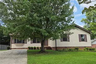 1426 Brookdale Dr, Asheboro, NC 27205 - Photo 1