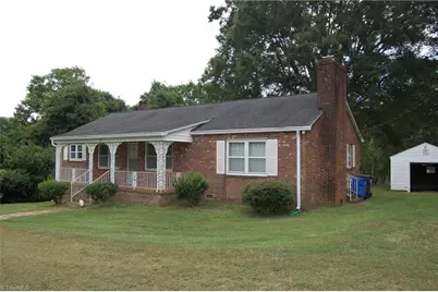 570 Pisgah Circle, Kernersville, NC 27284 - Photo 1