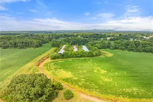 000 Mayflower Dr, Yadkinville, NC 27055 - Photo 1