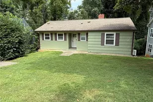 2403 Lyndhurst Ave, Winston-Salem, NC 27103 - Photo 1