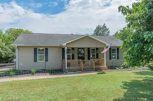 10592 Linwood-Southmont Rd, Lexington, NC 27292 - Photo 1