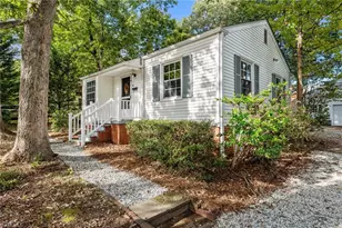 2732 Stratford Dr, Greensboro, NC 27408 - Photo 1