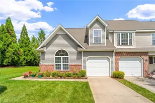 320 Robyns Gln Cir, Greensboro, NC 27409 - Photo 1