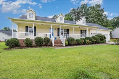 872 Charter Oaks Drive, Randleman, NC 27317 - Photo 1