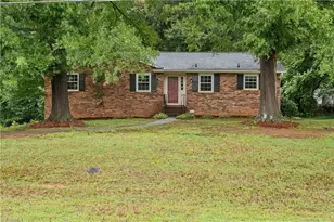 6110 Farrior Dr, Clemmons, NC 27012 - Photo 1