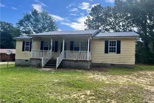 2557 Martin Luther King Dr, Elizabethtown, NC 28337 - Photo 1