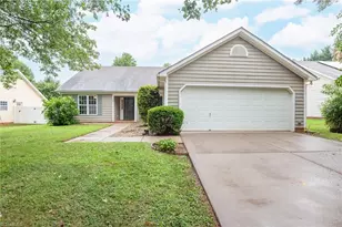 752 Eagle Point Dr, Winston-Salem, NC 27284 - Photo 1