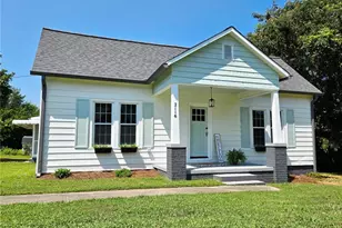 2116 Carolina Rd, Burlington, NC 27217 - Photo 1