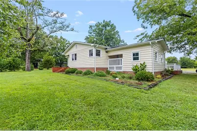 7075 Midway School Road, Thomasville, NC 27360 - Photo 1