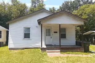 131 Poe St, Greensboro, NC 27403 - Photo 1