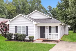 625 Shirley Ln, Greensboro, NC 27401 - Photo 1