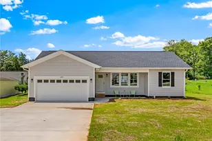 1301 Unifi Industrial Dr, Yadkinville, NC 27055 - Photo 1