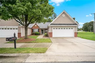 4304 Weatherton Dr, Kernersville, NC 27284 - Photo 1