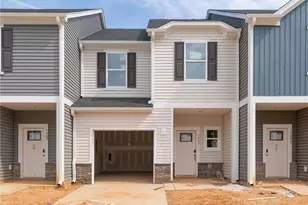 1007 Winding Spg Dr, Mebane, NC 27302 - Photo 1