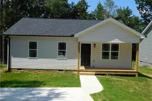 136 Crestwood Cir, High Point, NC 27260 - Photo 1