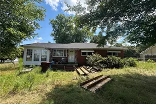 5108 Summit Ave, Greensboro, NC 27405 - Photo 1