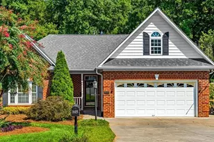 105 Meadows Edge Rd, Clemmons, NC 27012 - Photo 1